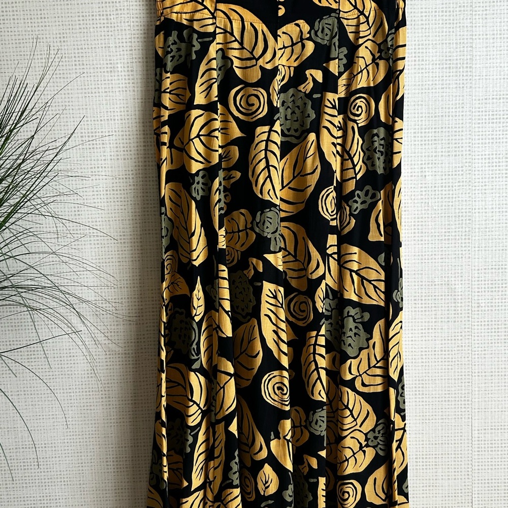 Carole Little Black and Gold Patterned Maxi Skirt